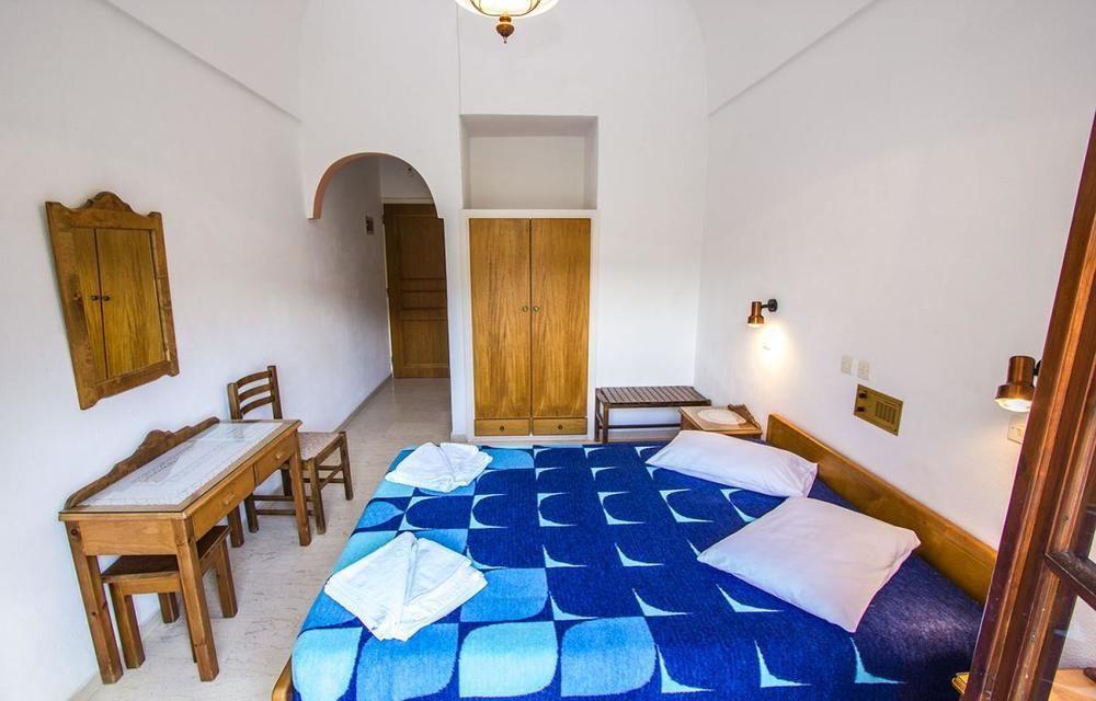 Hotel Adonis (Adults Only) Kamari  Ngoại thất bức ảnh