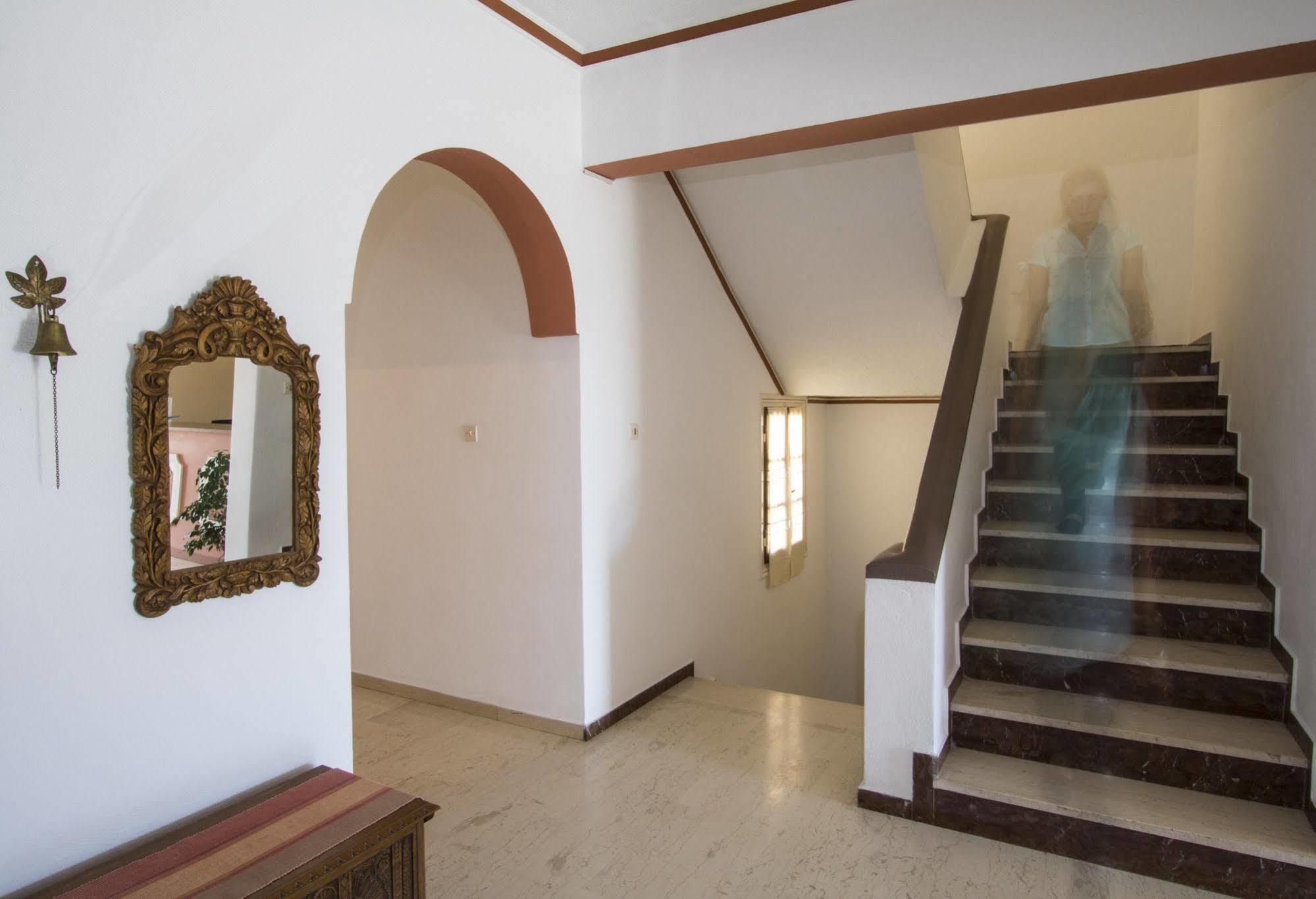 Hotel Adonis (Adults Only) Kamari  Ngoại thất bức ảnh