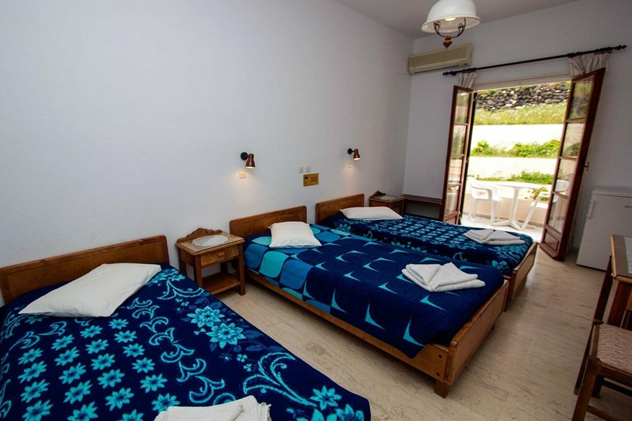 Hotel Adonis (Adults Only) Kamari  Ngoại thất bức ảnh